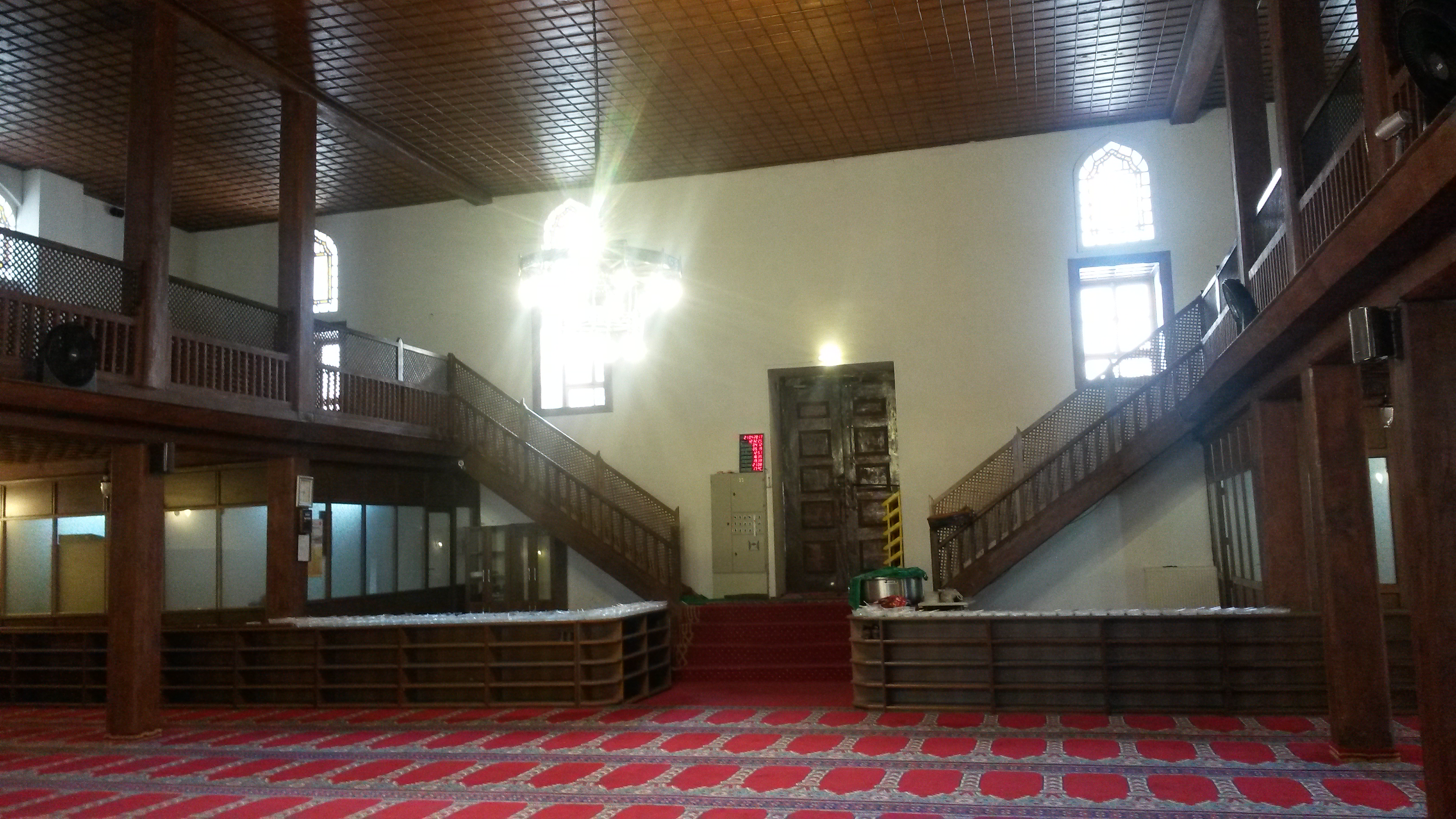 Atabey Gazi camii